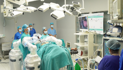 liver cancer robotic surgery hospital in india